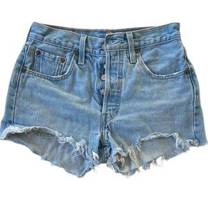 Levi’s 501 Denim Blue Women's Shorts size 24